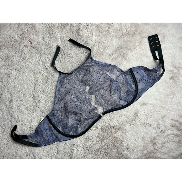 Victoria's Secret Very Sexy Purple Lace Sheer Underwire High Neck Bra Size 38C - Picture 5 of 13